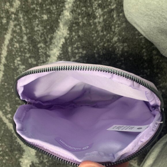 Lululemon Festival Bag 2L - Picture 4 of 4